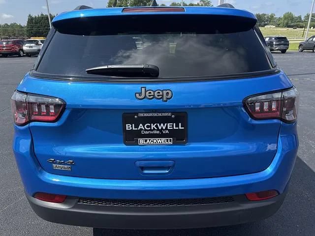 New 2026 Jeep Compass Latitude AWD/4WD image 5