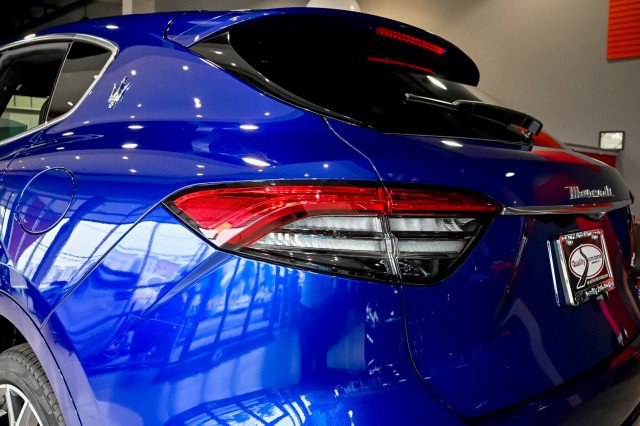 Used 2023 Maserati Levante GT AWD/4WD image 13
