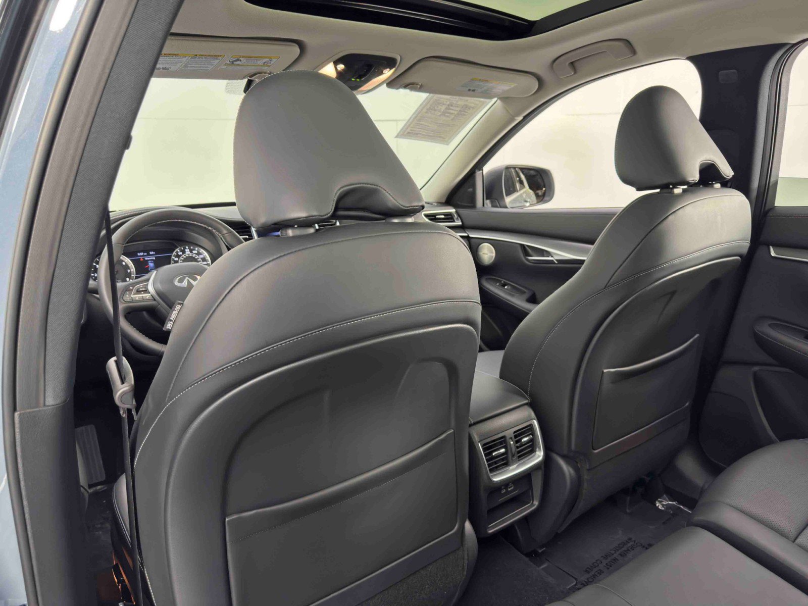 Used 2024 INFINITI QX50 Luxe FWD image 37