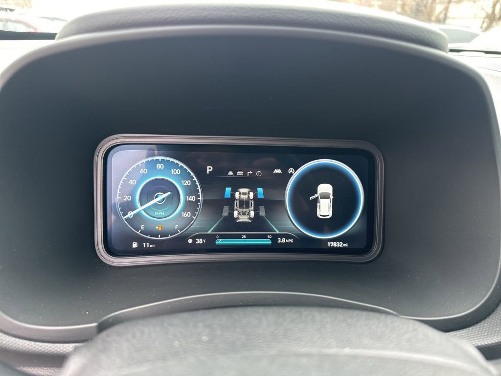 Used 2023 Hyundai Kona Limited image 15