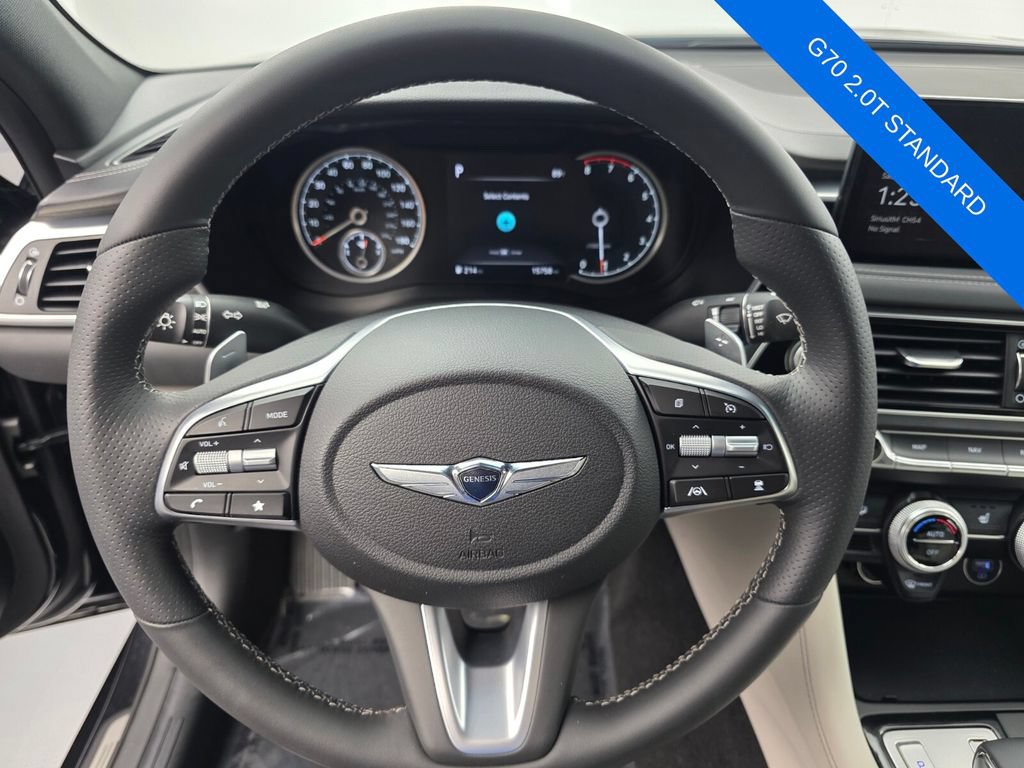 Used 2023 Genesis G70 2.0T RWD image 18