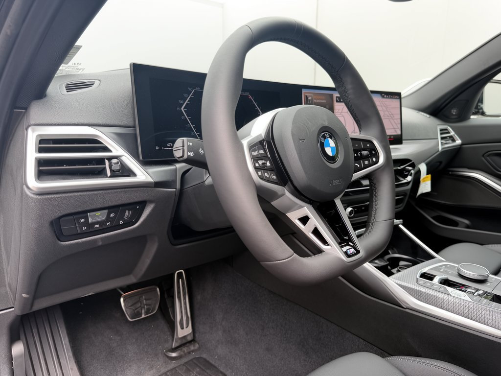 New 2026 BMW 330i xDrive Sedan w/ M Sport Package AWD/4WD image 4