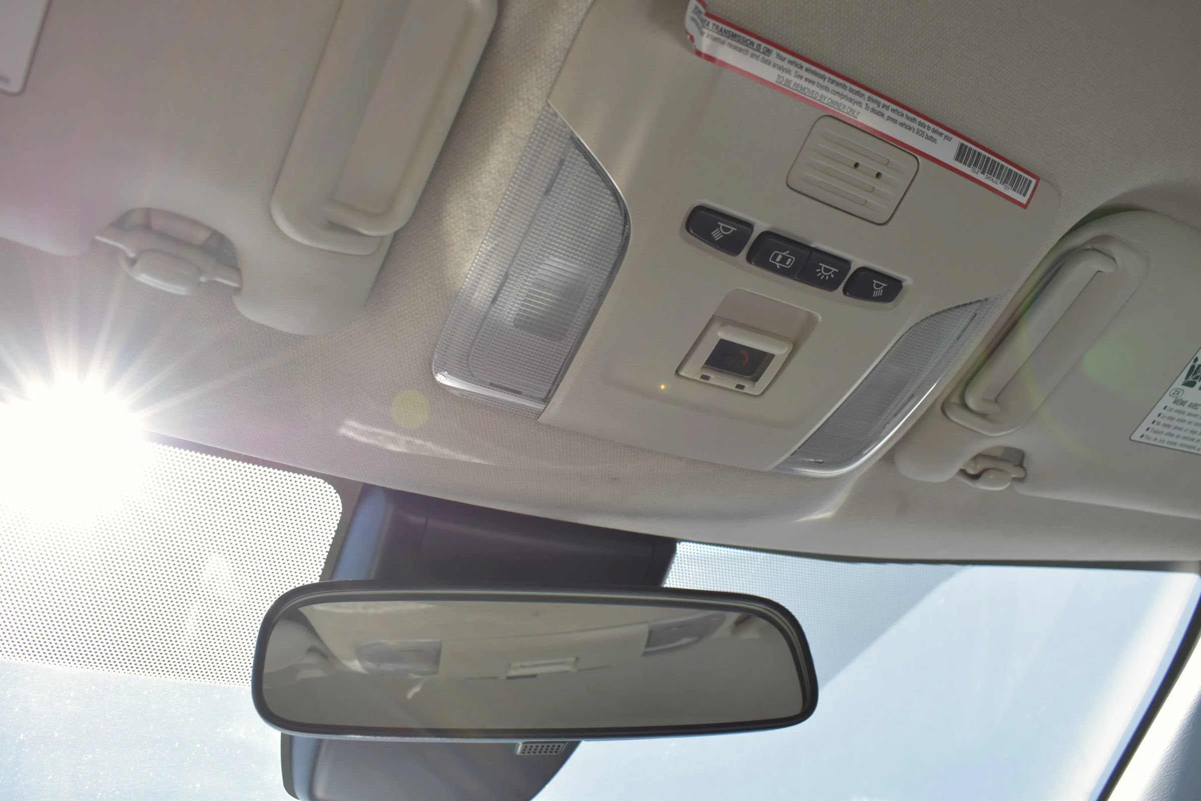 Used 2021 Toyota Corolla LE FWD image 17