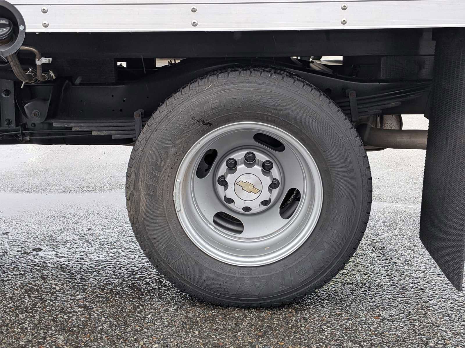 New 2024 Chevrolet Express 3500 w/ Power Convenience Package image 11