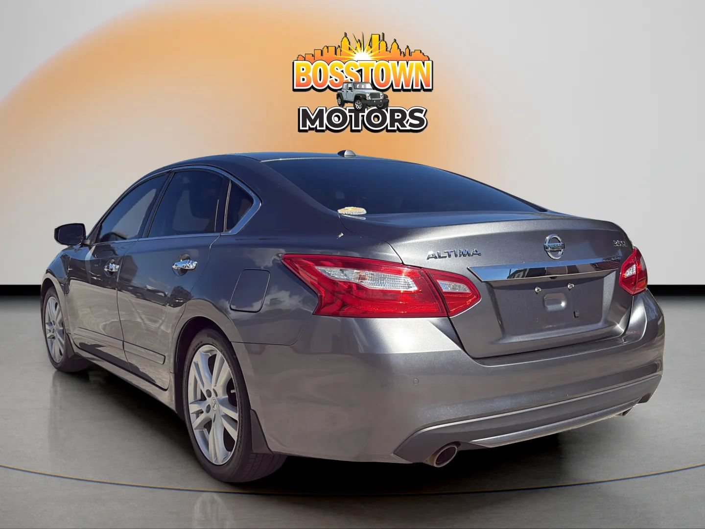 Used 2016 Nissan Altima 3.5 SL FWD image 5