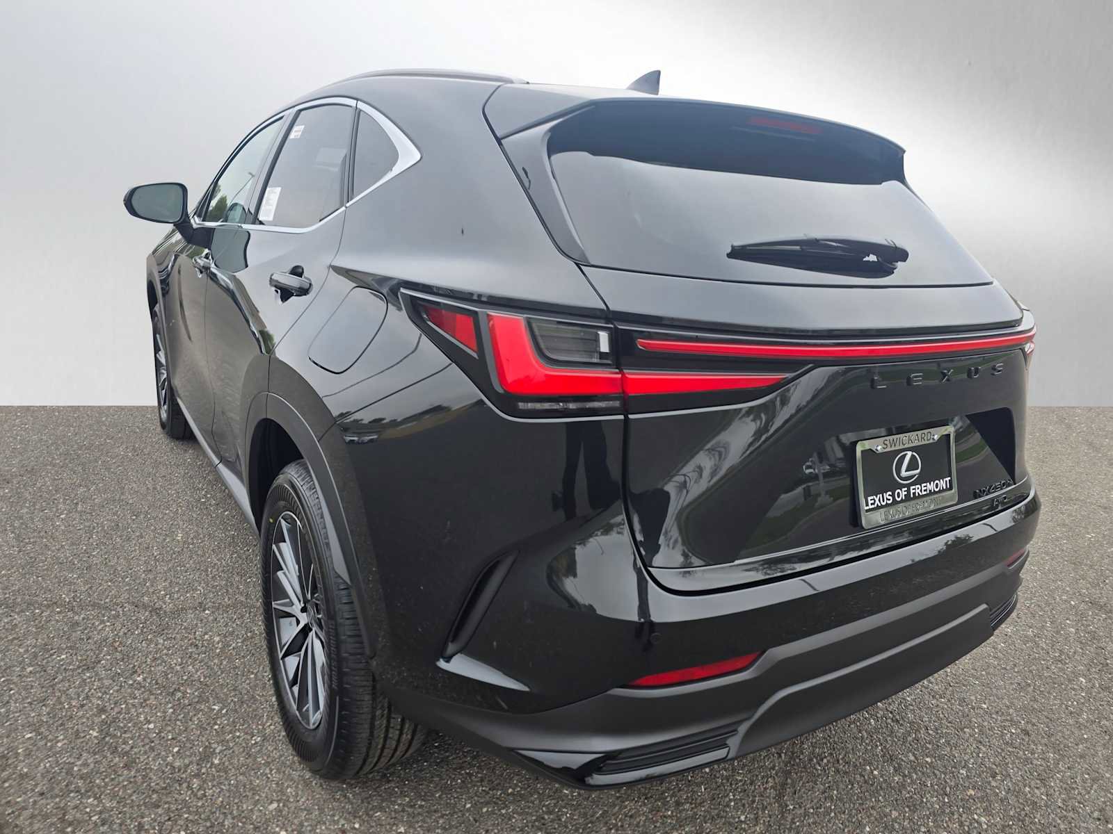 New 2026 Lexus NX 450h+ AWD w/ Luxury Package image 5