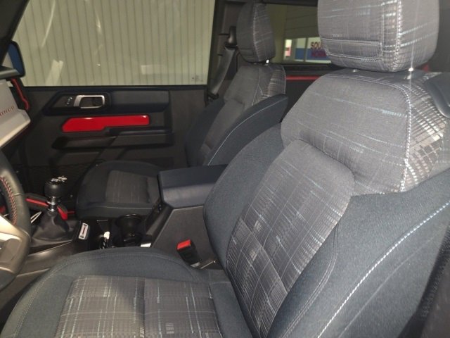 Used 2024 Ford Bronco Heritage Edition image 9