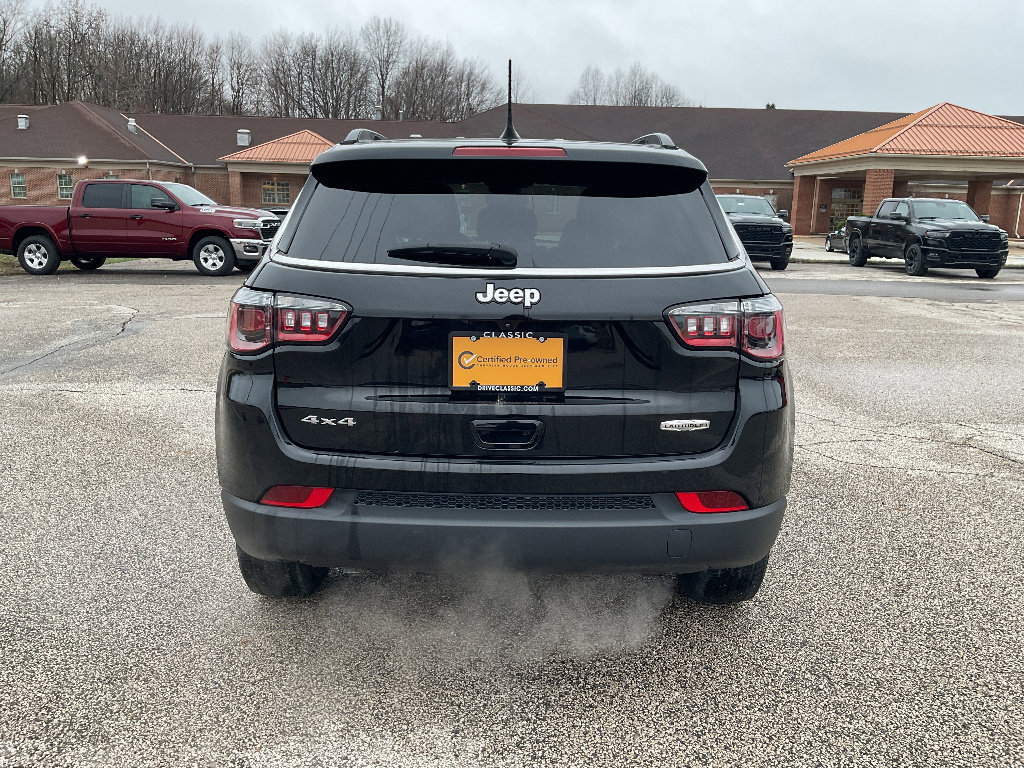 Used 2023 Jeep Compass Latitude AWD/4WD image 6