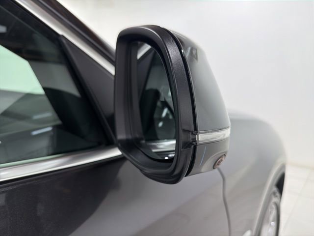 Certified 2023 BMW X4 xDrive30i w/ Premium Package image 26