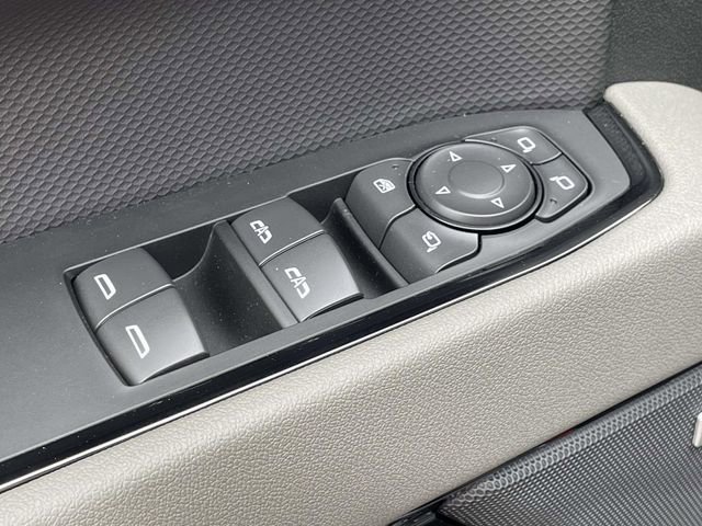 New 2026 Chevrolet Silverado 1500 ZR2 image 18