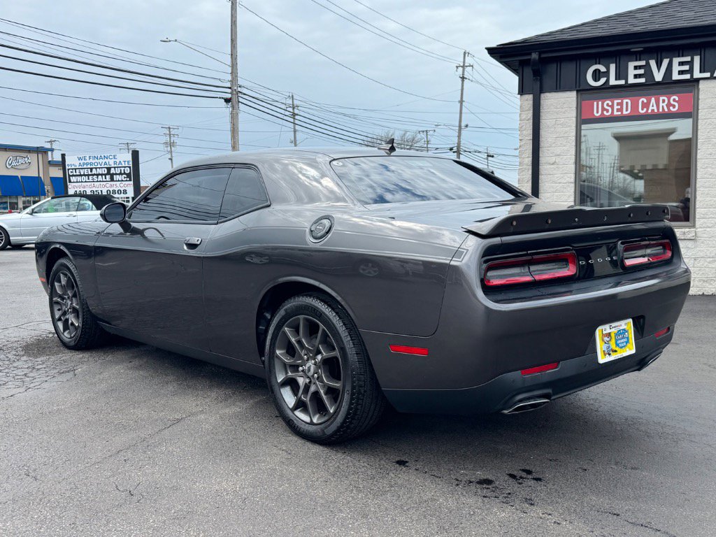 Used 2018 Dodge Challenger GT w/ Driver Convenience Group image 7