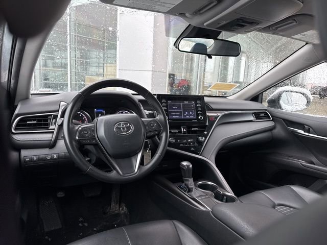 Used 2024 Toyota Camry SE image 28