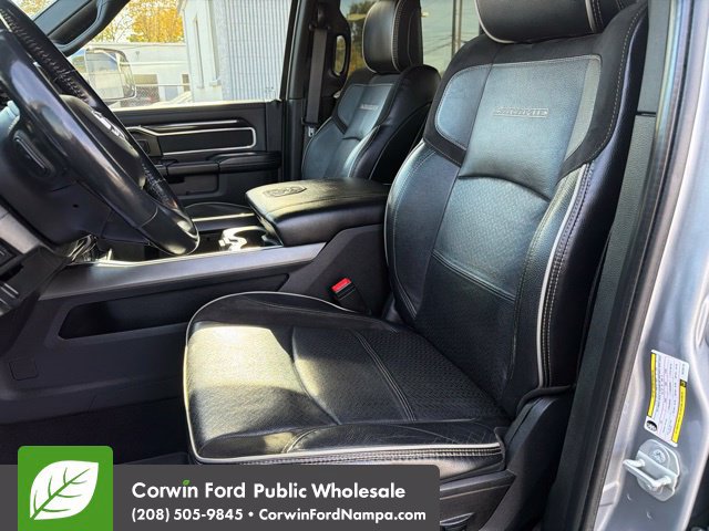Used 2022 RAM 3500 Laramie AWD/4WD image 26