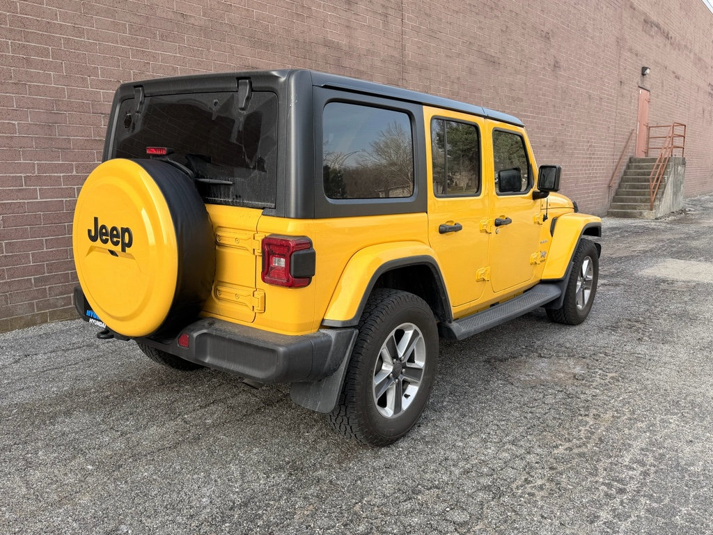 Used 2019 Jeep Wrangler Unlimited Sahara image 25