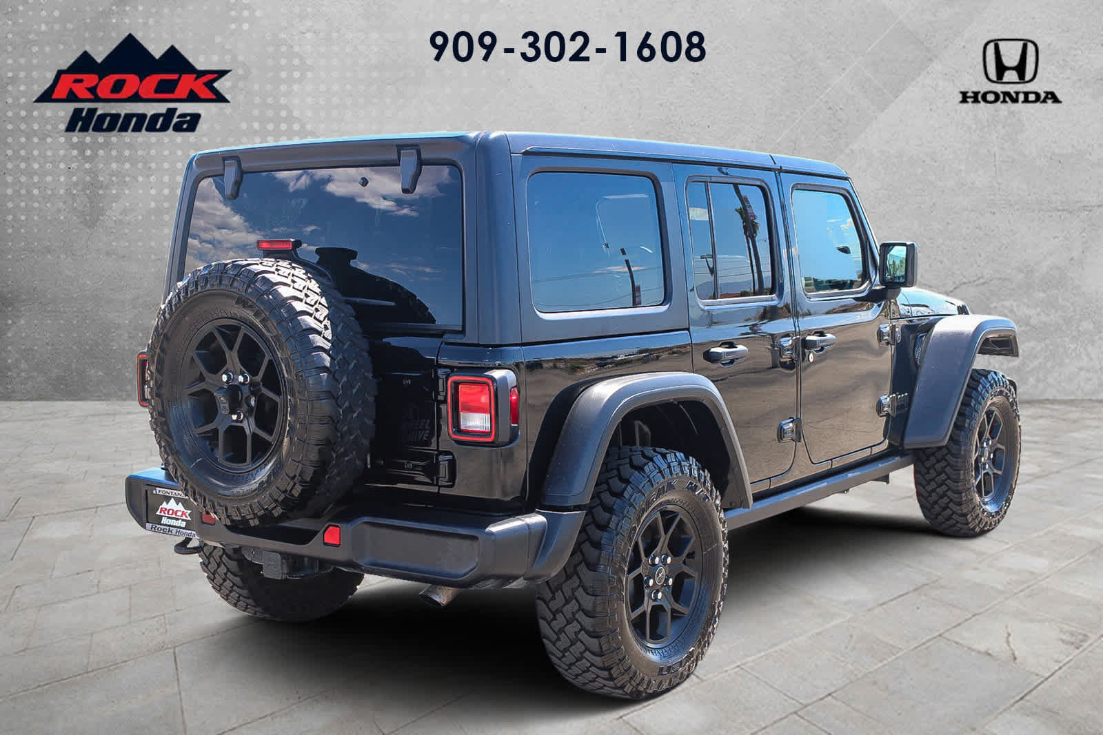 Used 2025 Jeep Wrangler Unlimited Sport AWD/4WD image 6