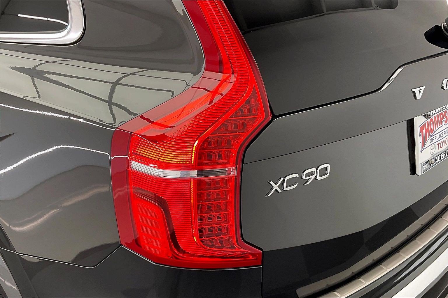 Used 2024 Volvo XC90 T8 Ultimate w/ Protection Package Premier AWD/4WD image 30