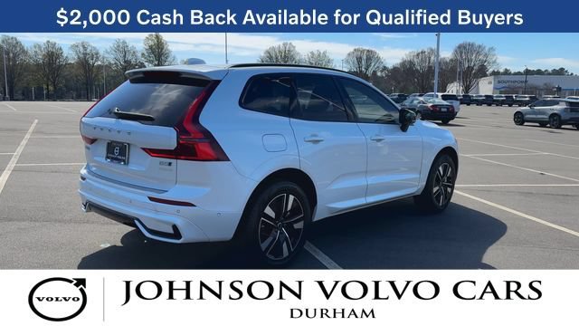 New 2026 Volvo XC60 B5 Plus w/ Protection Package Premier AWD/4WD image 8