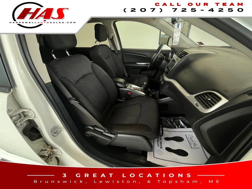 Used 2019 Dodge Journey SE w/ Premium Group image 15