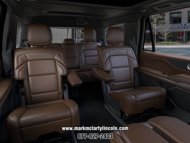 New 2026 Lincoln Navigator Reserve AWD/4WD image 11