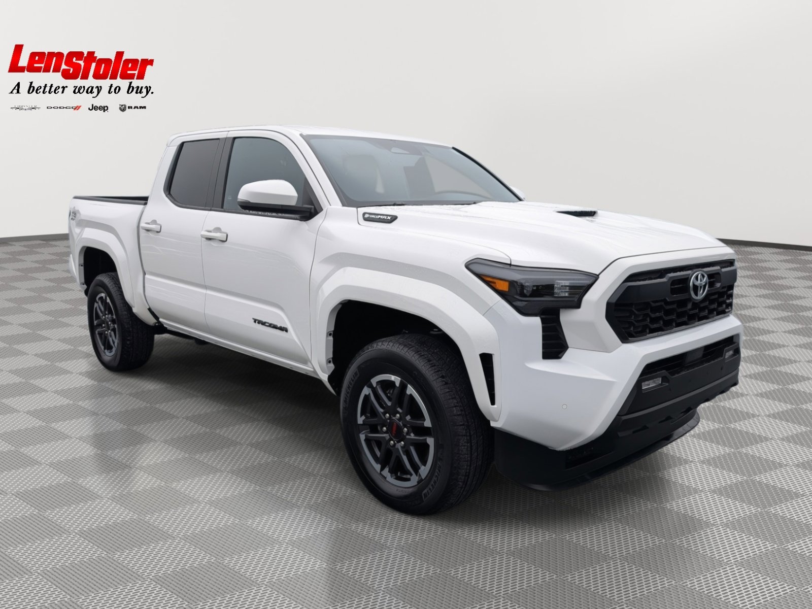 Used 2025 Toyota Tacoma TRD Sport w/ TRD Sport Upgrade Package AWD/4WD image 7
