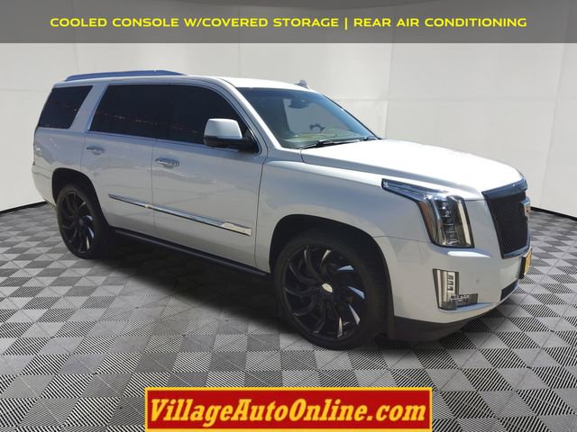 Used 2016 Cadillac Escalade Platinum AWD/4WD image 5