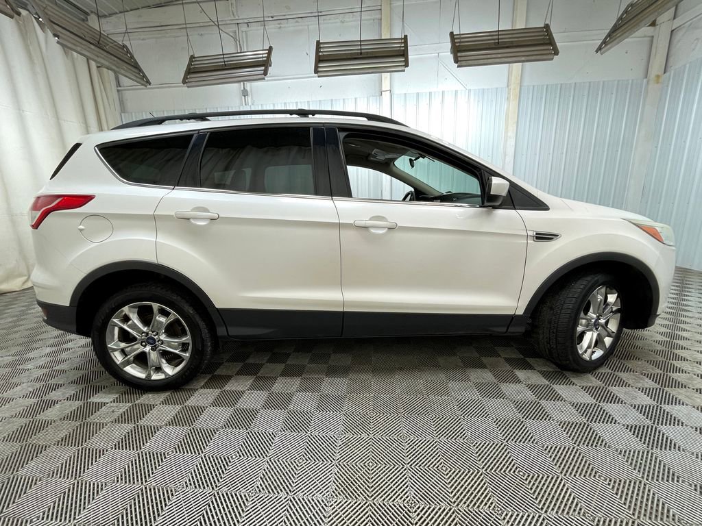 Used 2014 Ford Escape SE w/ Leather Comfort Package AWD/4WD image 19