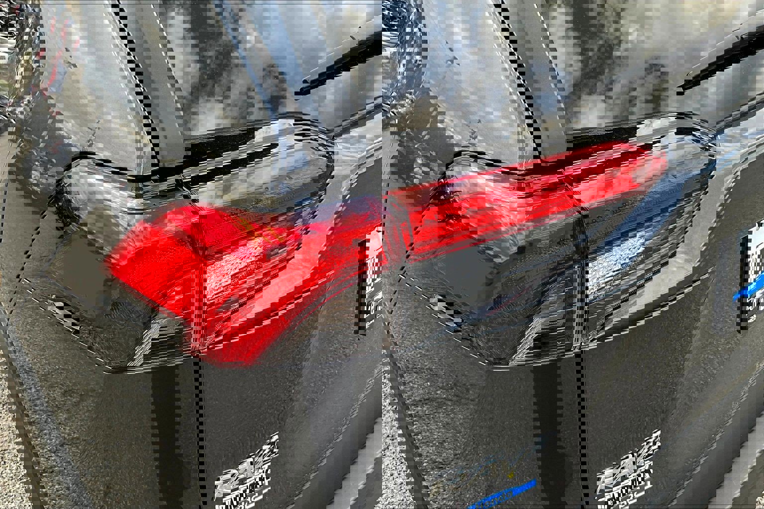 Used 2024 Toyota RAV4 XLE image 31