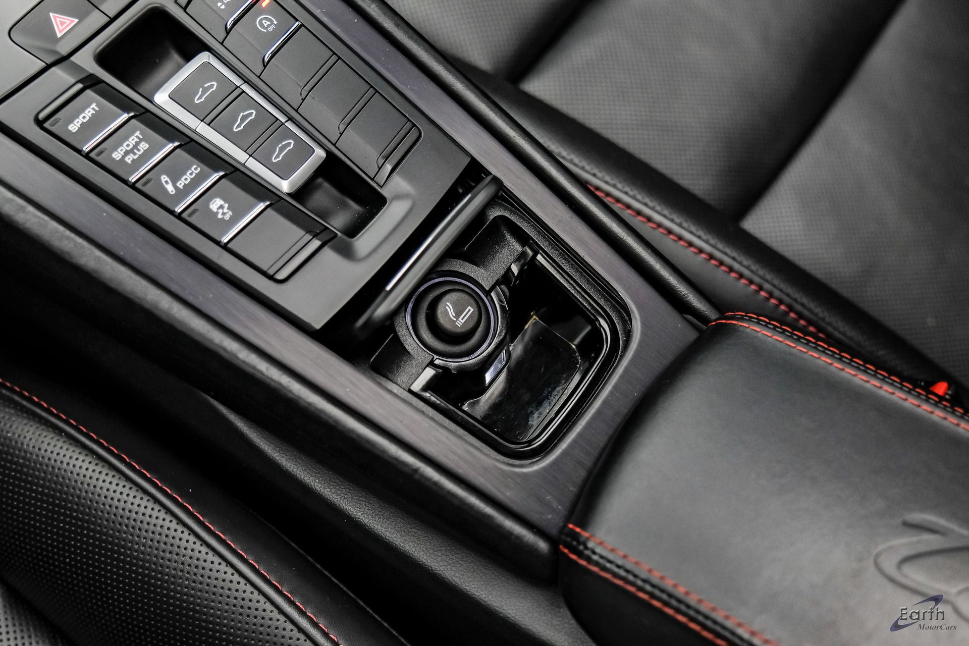 Used 2016 Porsche 911 Turbo S AWD/4WD image 70