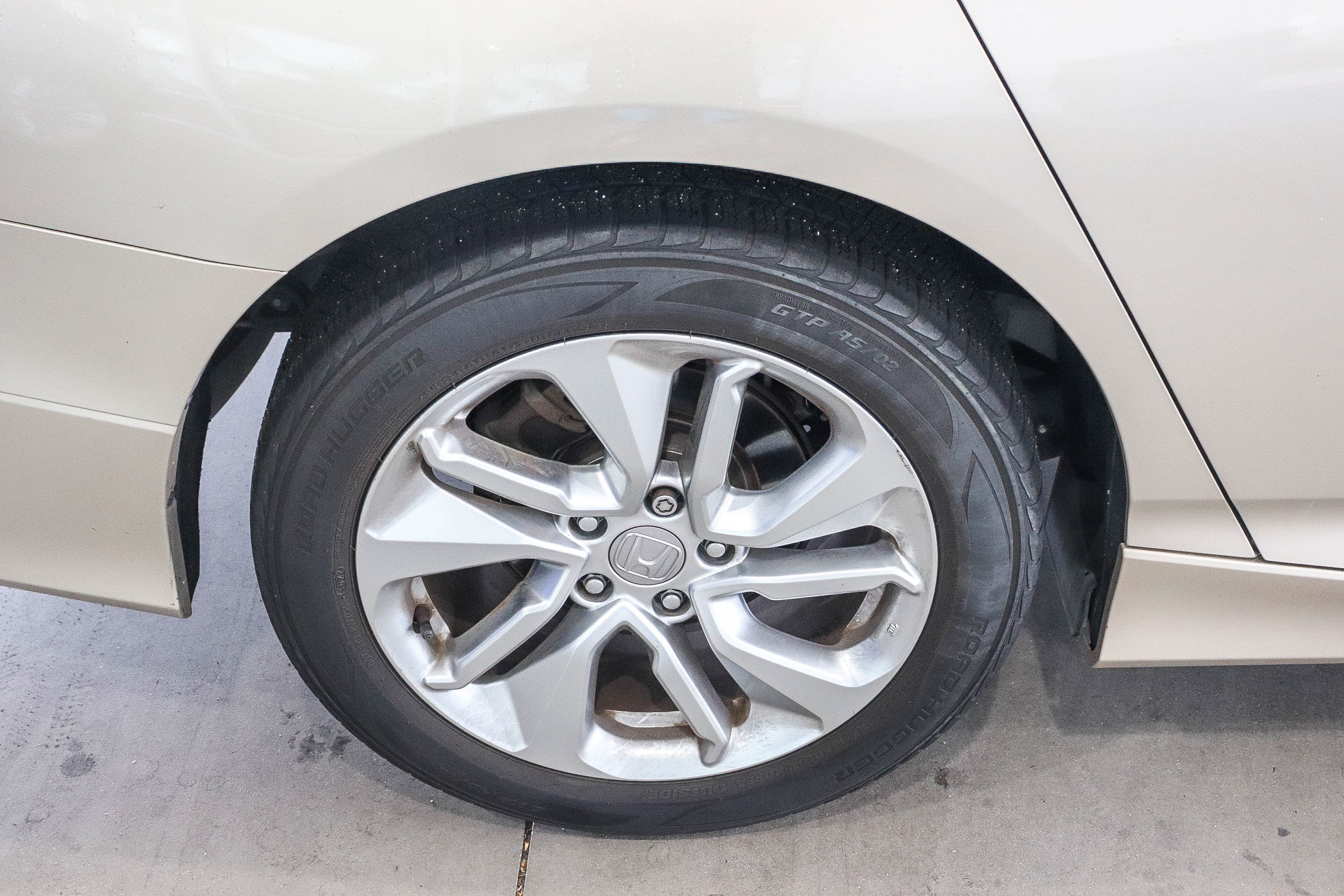 Used 2019 Honda Accord LX image 14