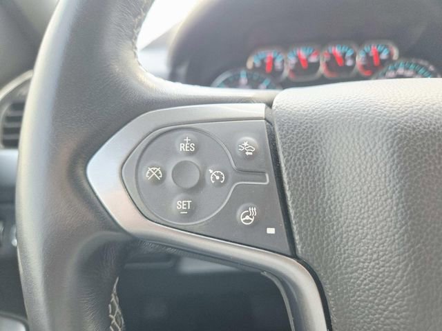 Used 2020 Chevrolet Suburban LT w/ Luxury Package image 18