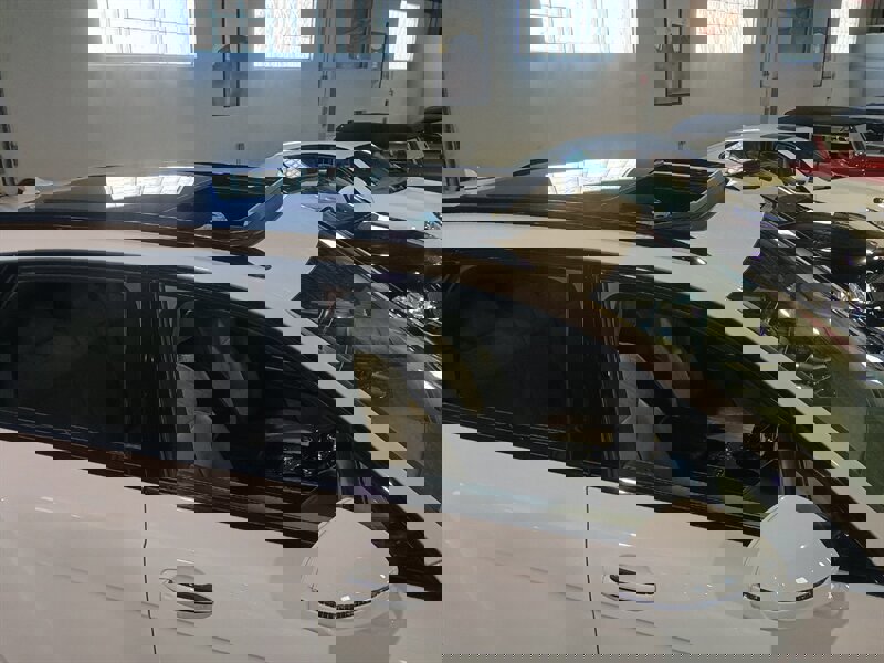 Used 2019 Bentley Bentayga image 40