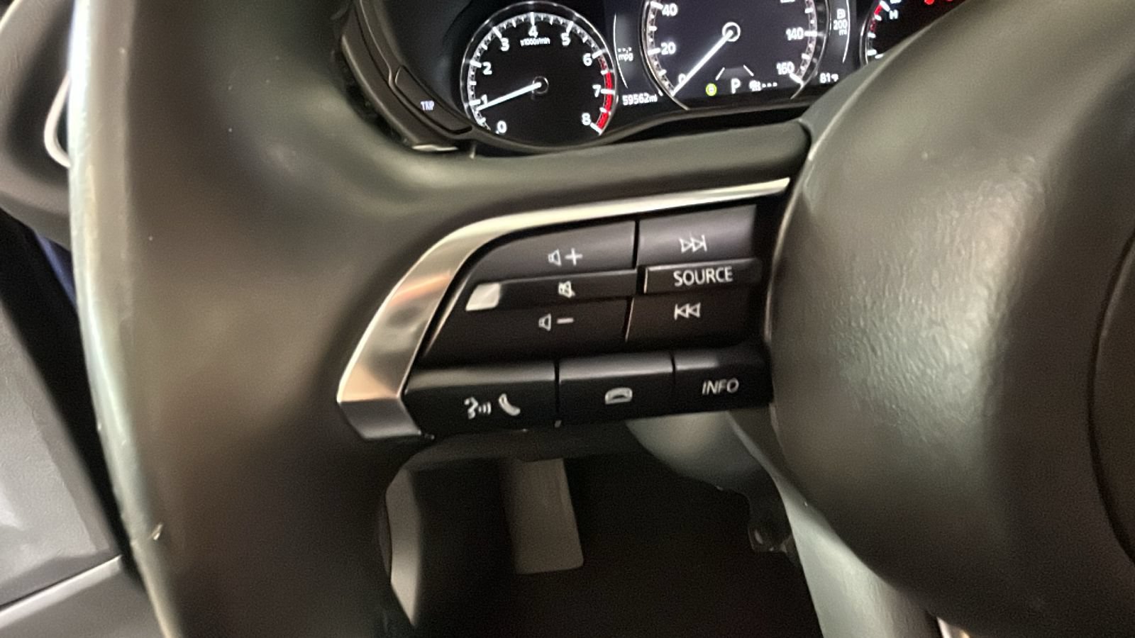 Used 2025 MAZDA CX-30 AWD 2.5 S w/ Select Sport Pkg image 19