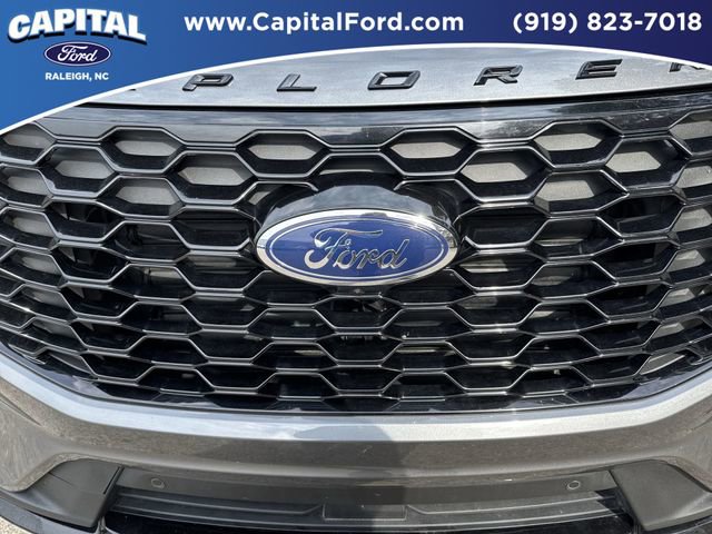 Certified 2025 Ford Explorer ST-Line w/ Premium Package AWD/4WD image 10