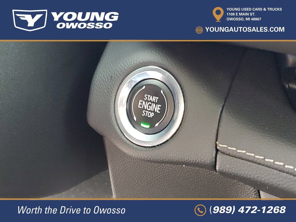 Used 2023 Buick Envision Essence AWD/4WD image 15