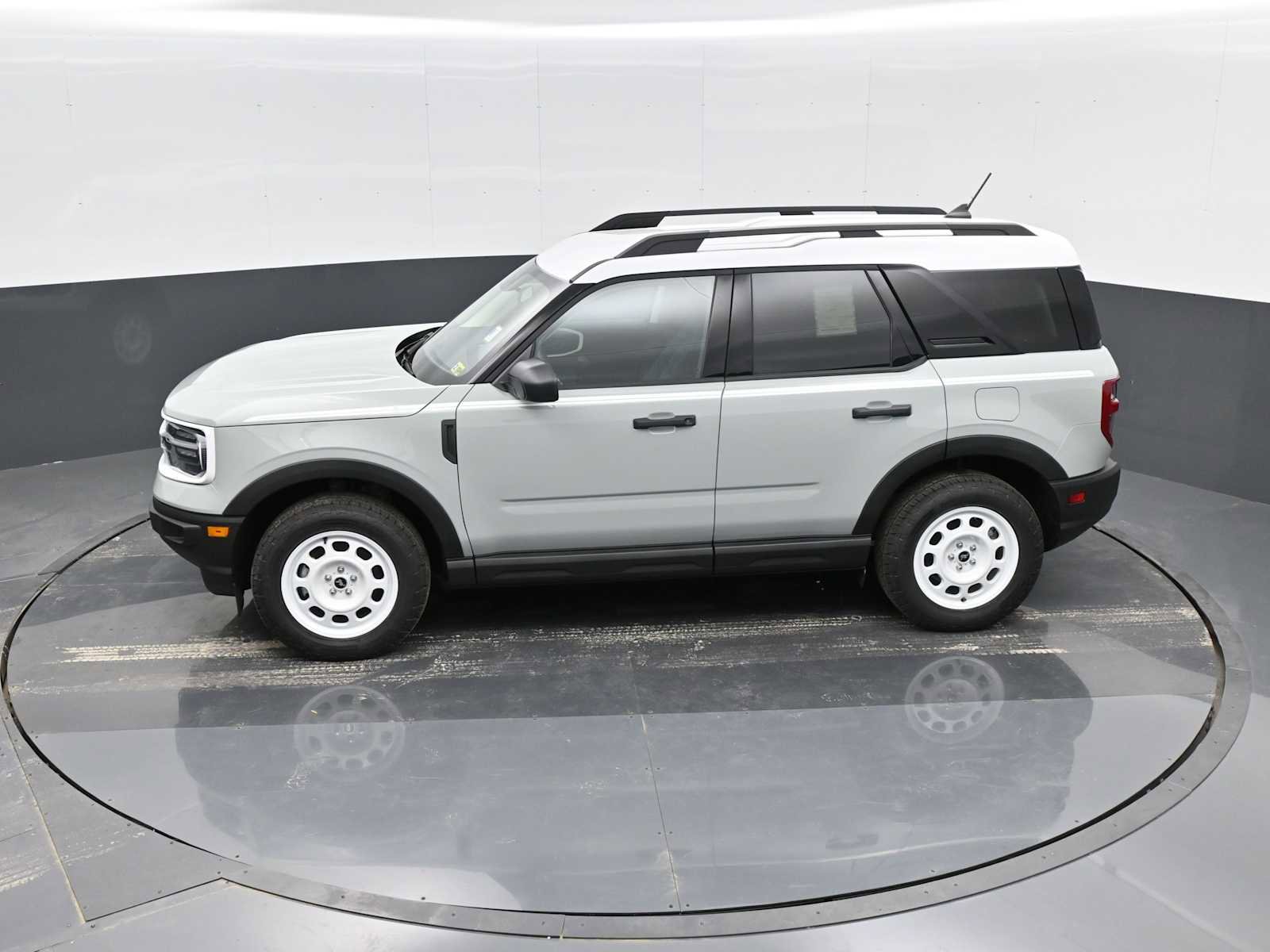 New 2024 Ford Bronco Sport Heritage w/ Heritage Convenience Package image 20