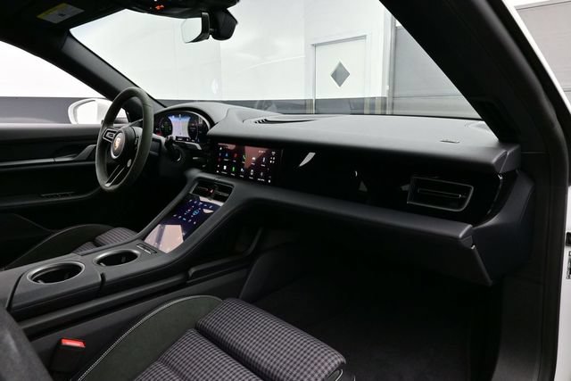 Certified 2025 Porsche Taycan AWD/4WD image 16