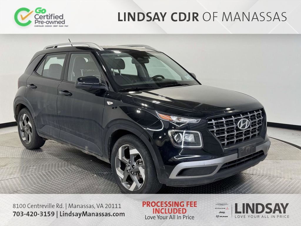 Used 2023 Hyundai Venue SEL w/ Cargo Package