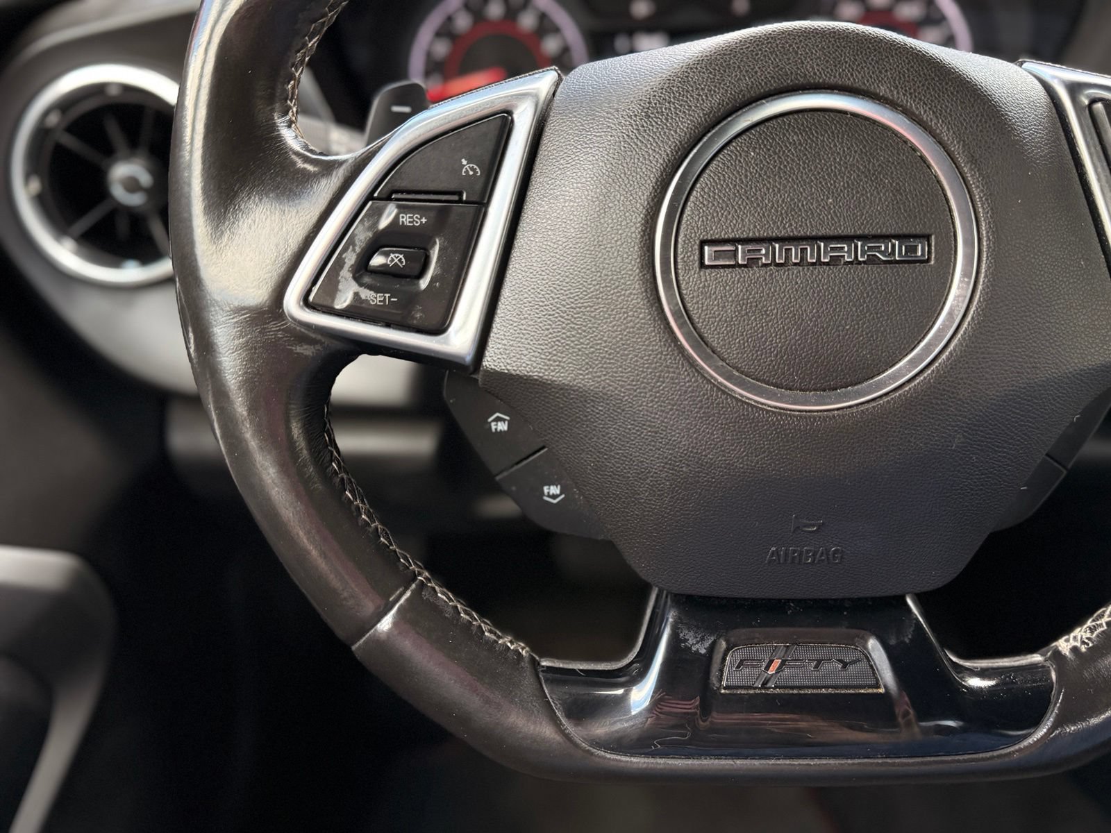 Used 2017 Chevrolet Camaro LT RWD image 26