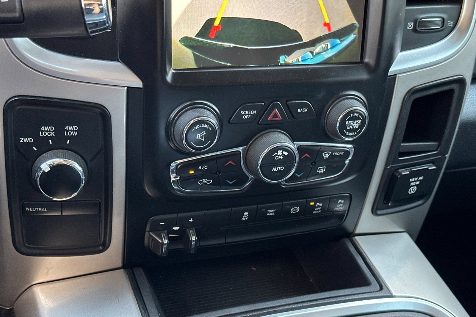 Used 2017 RAM 3500 Big Horn AWD/4WD image 19