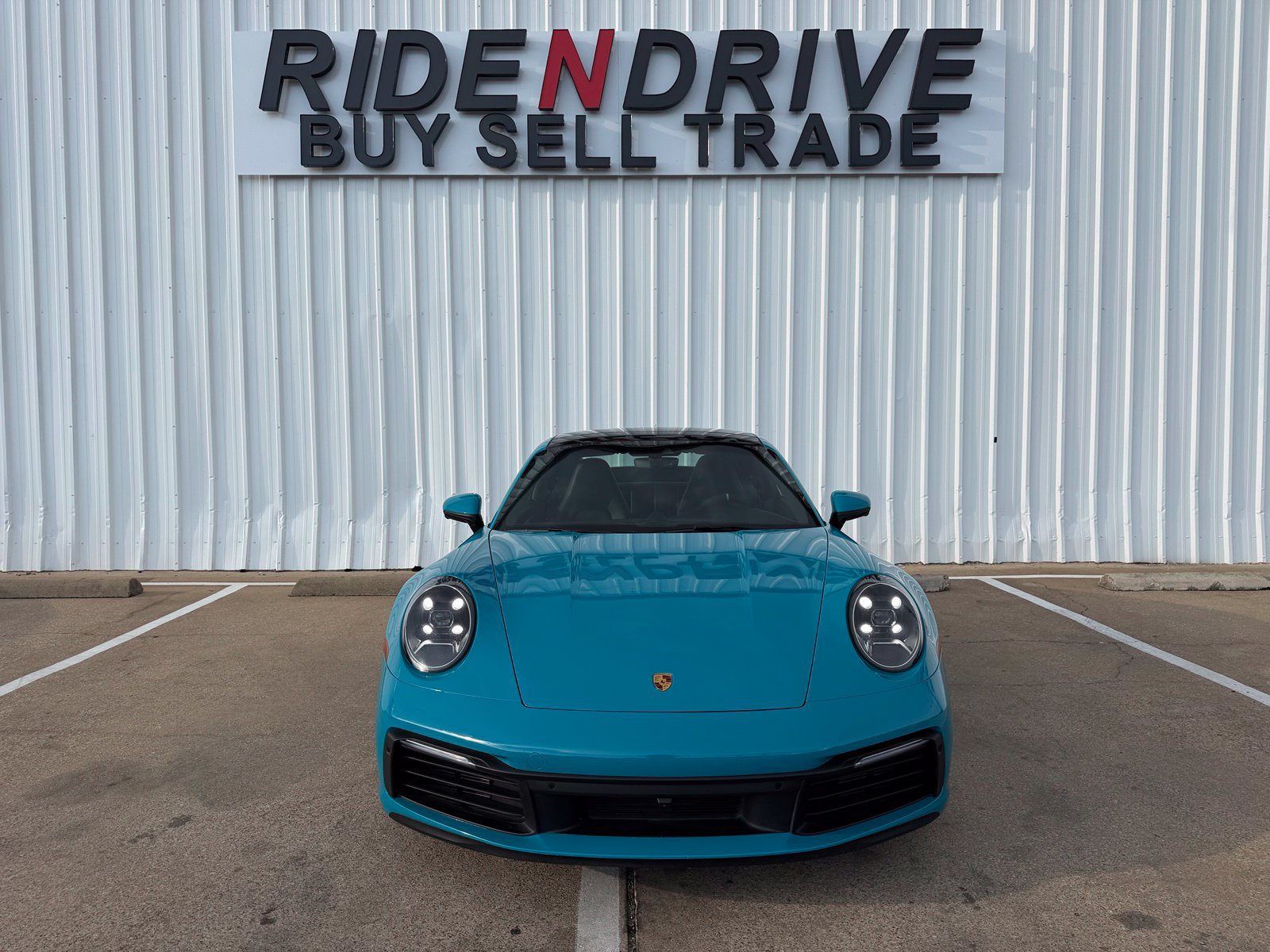 Used 2021 Porsche 911 Carrera RWD image 10