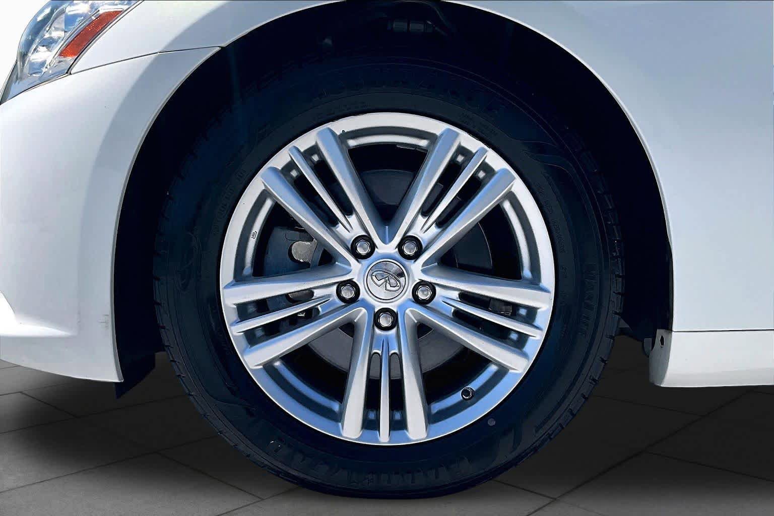 Used 2013 INFINITI G37 Journey w/ Premium Pkg RWD image 10