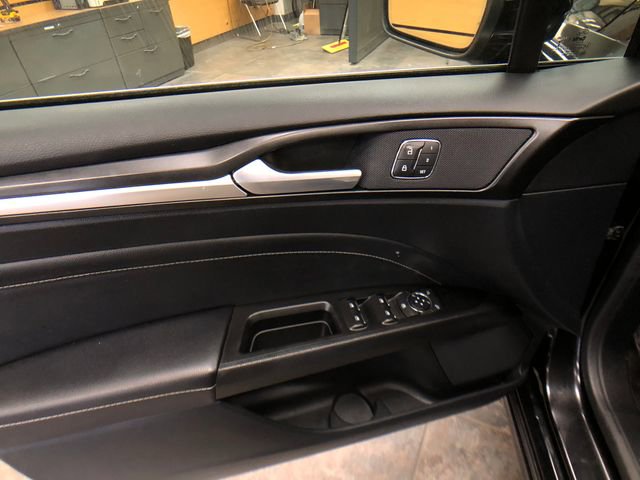 Certified 2019 Ford Fusion Titanium FWD image 12