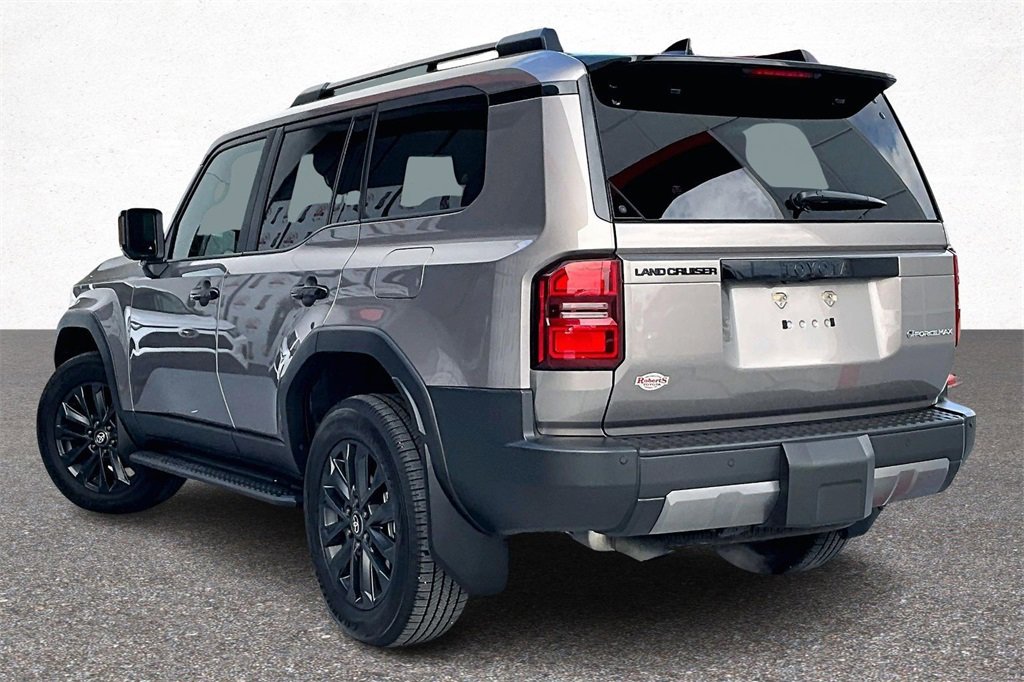 New 2024 Toyota Land Cruiser w/ Premium Package video 3