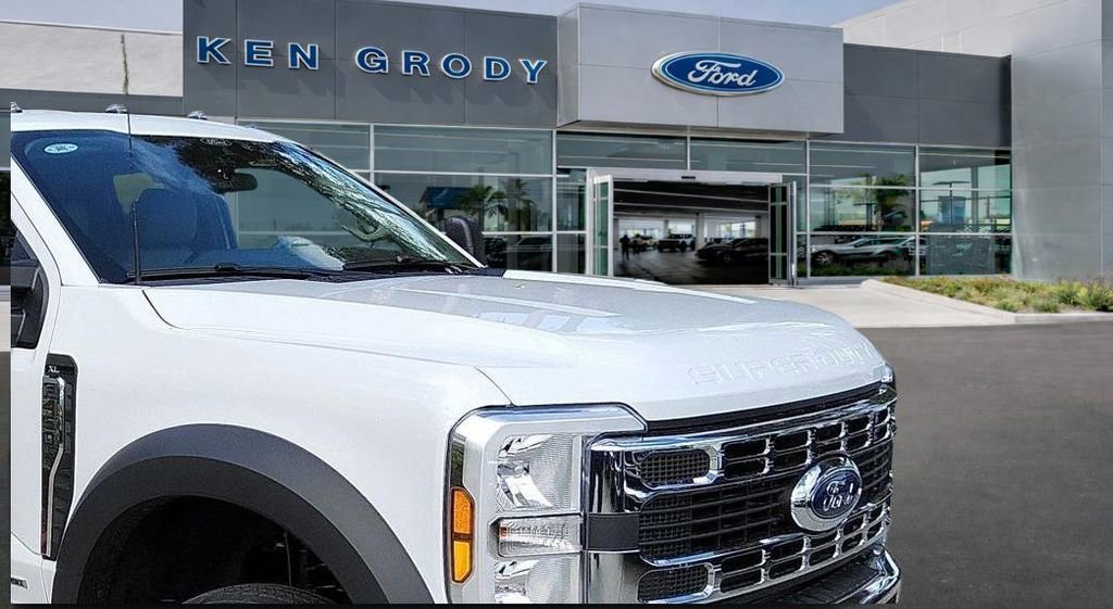 New 2026 Ford F450 XL w/ XL Chrome Package
