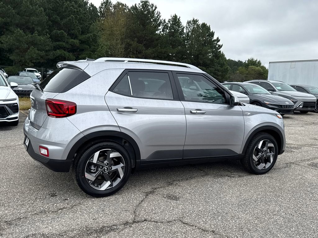 New 2026 Hyundai Venue SEL image 6