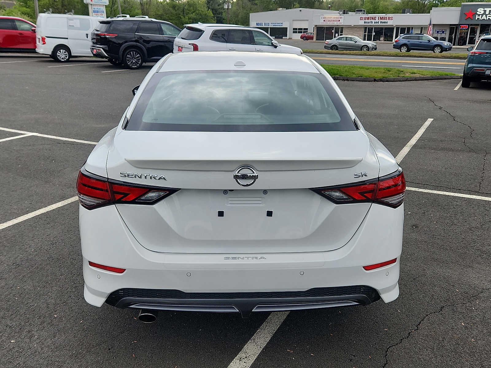 Certified 2023 Nissan Sentra SR w/ SR Premium Package FWD image 5