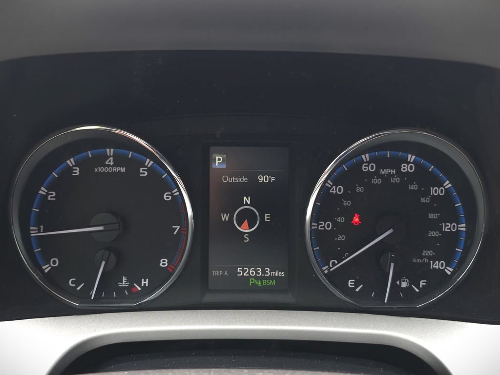 Used 2016 Toyota RAV4 Limited FWD image 21
