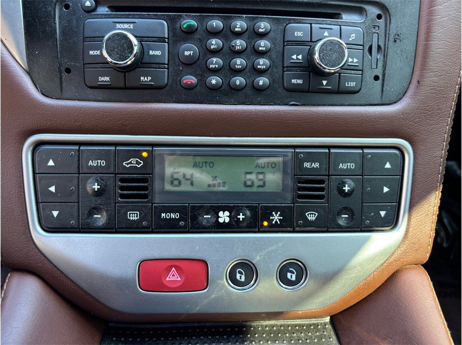 Used 2016 Maserati GranTurismo Sport image 29