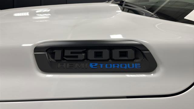 Used 2023 RAM 1500 Big Horn AWD/4WD image 36