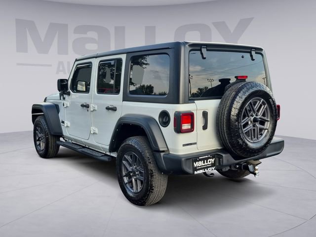 Used 2024 Jeep Wrangler Unlimited Sport AWD/4WD image 3